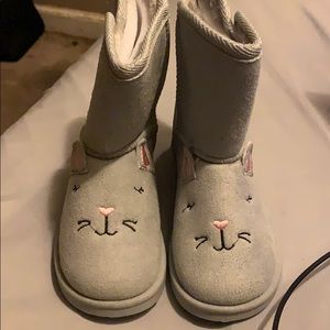 Cute kitten boots